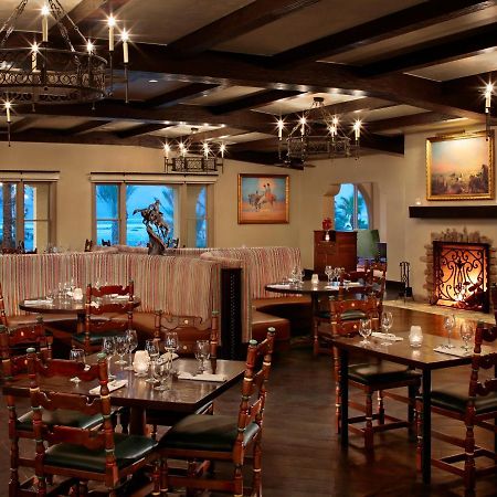 The Inn At Indian Village מראה חיצוני תמונה Interior of the restaurant