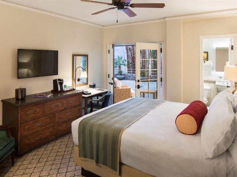 The Inn At Indian Village מראה חיצוני תמונה A guest room at the Hotel del Coronado
