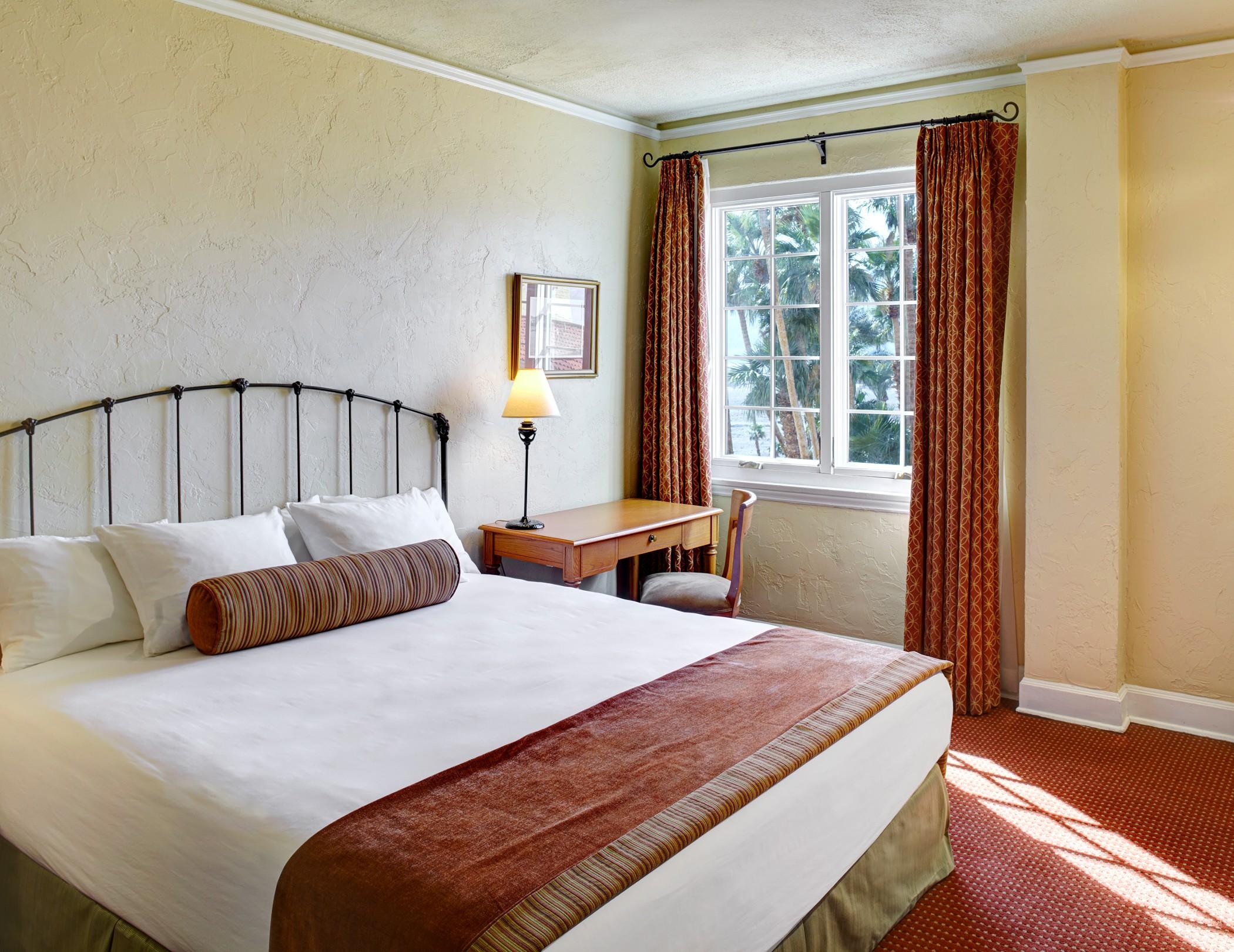 The Inn At Indian Village מראה חיצוני תמונה A room at the Inn at the Opera
