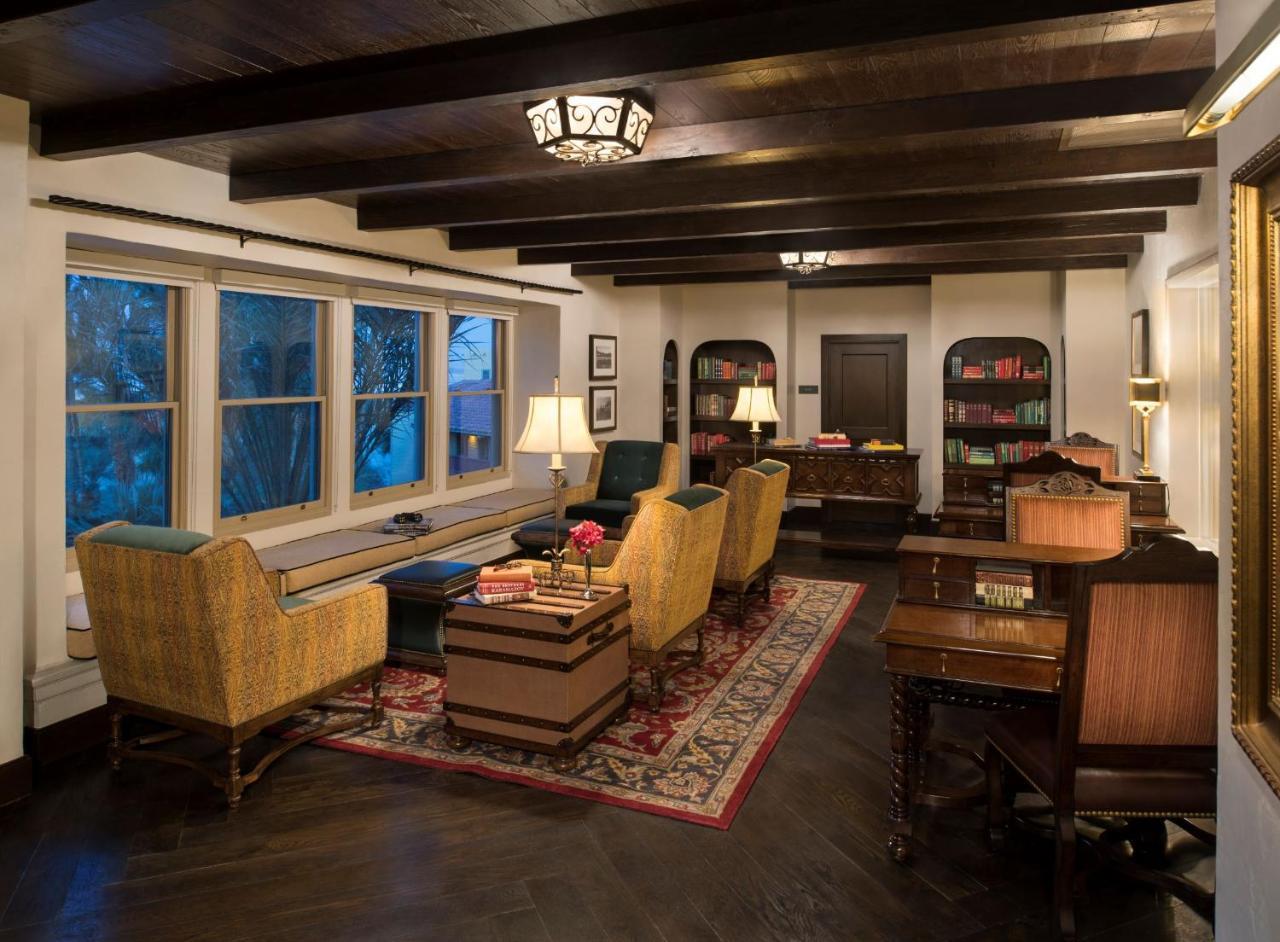 The Inn At Indian Village מראה חיצוני תמונה The living room