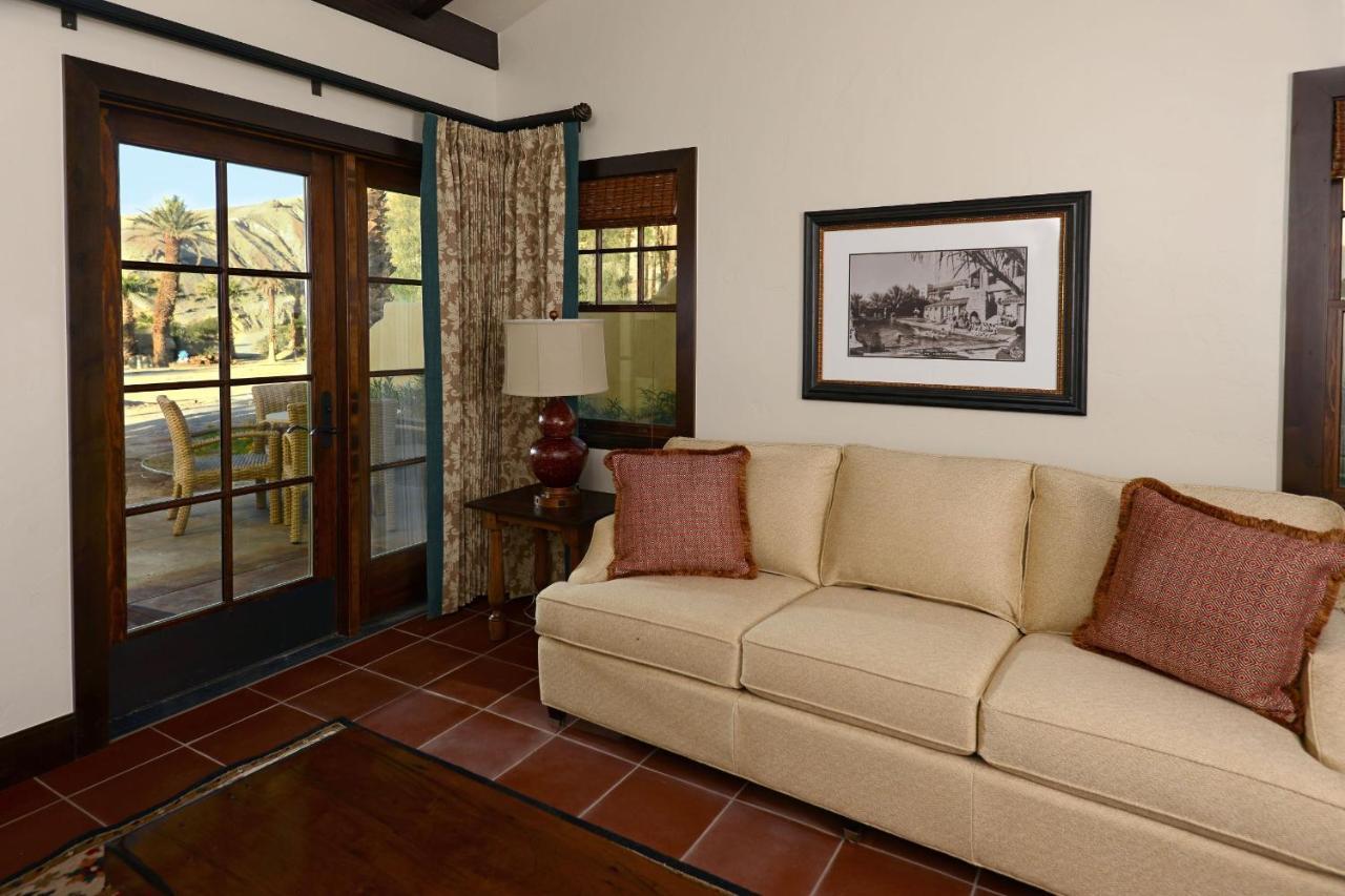 The Inn At Indian Village מראה חיצוני תמונה A rendering of a living room